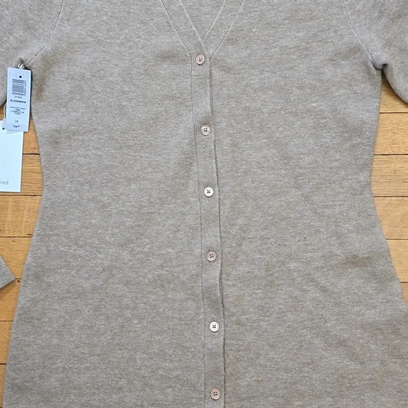 NWT, Aritzia Wilfred, Button Front Mini Cardigan Dress, Heather Gold Camel, L - Picture 9 of 16